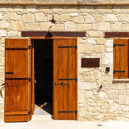 Harma Traditional Boutique Suites Paphos Zimmer foto