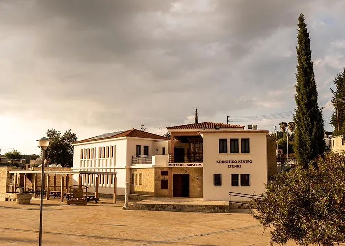 Harma Traditional Boutique Suites